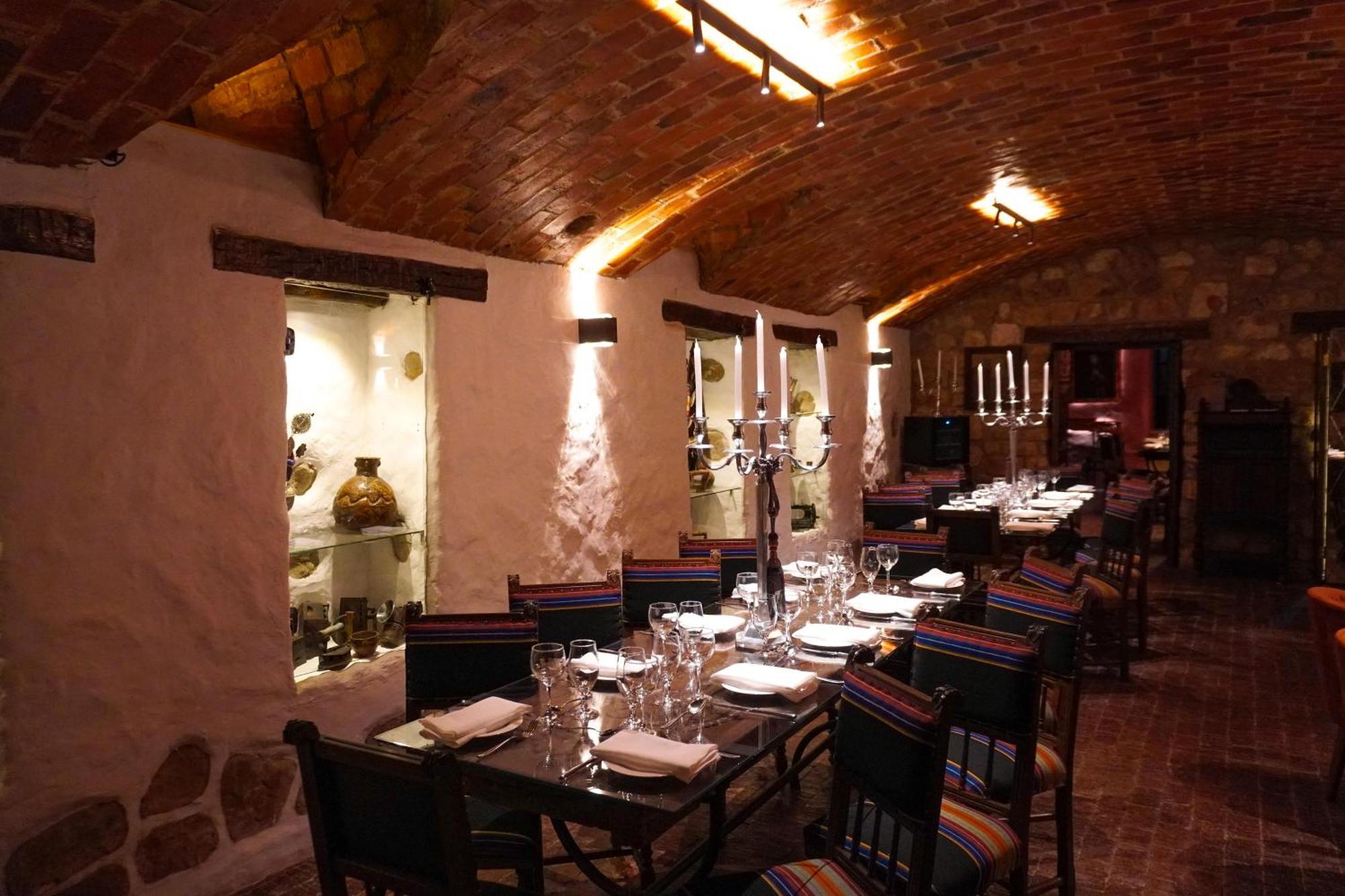 Parador Santa Maria La Real Sucre Exterior photo