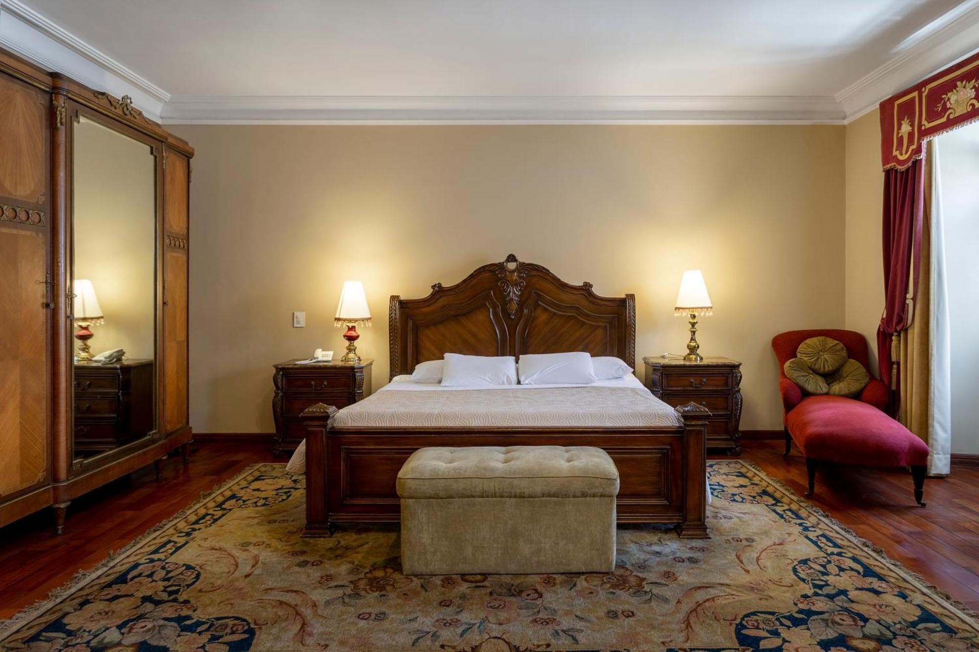 Parador Santa Maria La Real Sucre Exterior photo